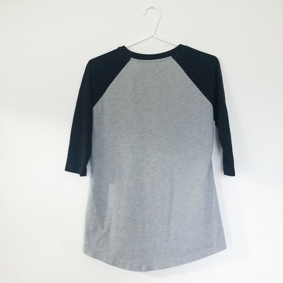 Marvel long sleeve graphic tee Baseball style t-shirt women’s size large - Picture 5 of 5